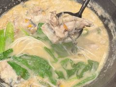 -陈大锅·岳阳鱼馆·地道岳阳菜(美食街店)