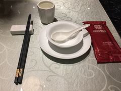 -湖庭壹品鸭王·传统北京烤鸭·别墅私房菜·庭院宵夜(江宁店)