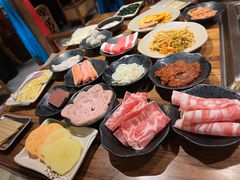 -吴氏老牌坊云南鱼豆花火锅店(通江街店)