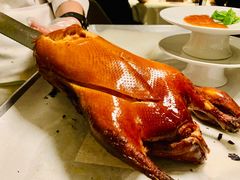 酥香嫩烤鸭-四季民福烤鸭店(外滩外白渡桥店)