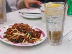 干炒牛河-东鑫记港式茶餐厅(南京东路店)