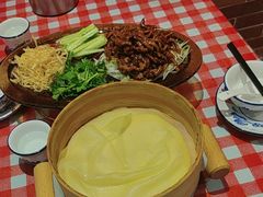 -老郑家东北春饼(龙悦居店)