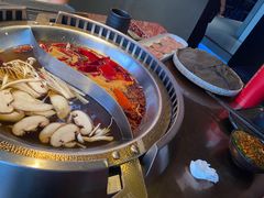 -辣伍鲜毛肚老火锅(元一店)