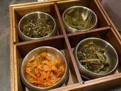-河坝烧烤串城(金达莱店)