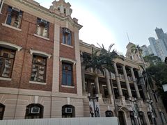 -香港大学