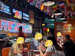 -威记烧嘢·南宁烧烤·超级生牛(绿地店)