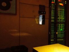 -百威KTV(恒福路店)