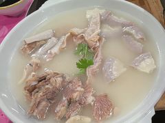 -侠成水上农庄(工业大道店)