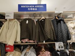 -优衣库(北京万柳华联购物中心店)