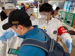 -上海站南广场-停车场