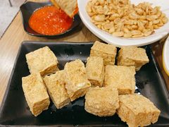 金陵炸臭豆腐-宝记烧烤·碳锅羊肉·羊蝎子火锅·夜食社(文体路创始店)