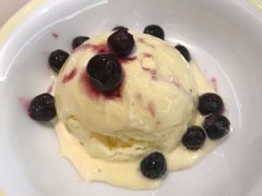 蓝莓香草冰淇淋-萨莉亚意式餐厅(常州环球港店)
