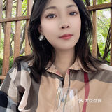 谁能懂,夏天的中午在户外享受美食的乐趣!
