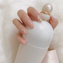 -初NAIL日式美甲美睫沙龙