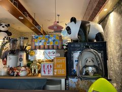 -熊猫一间店欧式奶茶铺