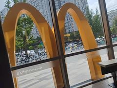 -麦当劳(北苑秋实路店)