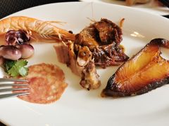 -圣丰索菲特·2 On 988 Café 自助餐厅