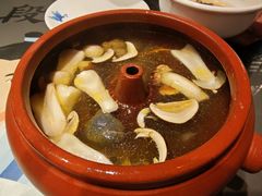 菌香汽锅鸡-段公子·精品云南菜