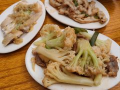 -正宗牛奇排骨饭(第一分店)