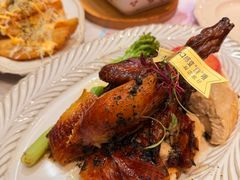 -秘密旅行Bonjour(黑金冠 江南西店)