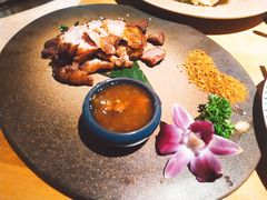 纳西烤山猪-觅山云南菜(泊富ICITY店)