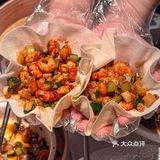 请朋友来珠江新城干饭！谁懂人均100r给我装到了