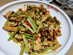 -建辉湖南土菜馆(南大街店)