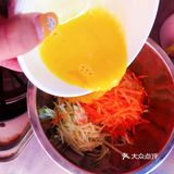 宝宝爱吃五分钟开饭的茭瓜鸡蛋饼