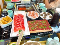 四方锅-鲜货俚·现切牛肉·野生菌原生态火锅(西城永捷生活广场店)