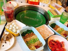 -蛙两只美蛙鱼头火锅(恒茂店)