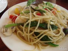 面-BISTROFIORE美伊娜(伊犁南路店)