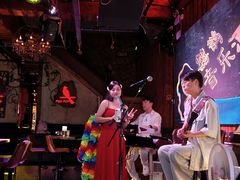 -喜鹊音乐酒馆(西街店)