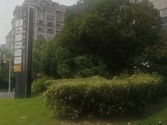 -证大大拇指广场(芳甸路店)