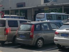 -上海市宝山区殡仪馆-停车场