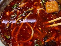 -红鼻子桂林米粉(金唐新光界店)