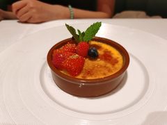 覆盆子焦糖布丁-福楼法餐厅FLO