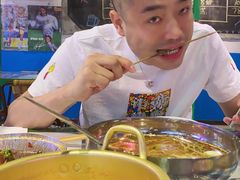 -马路牙子地桌烤肉(工体店)