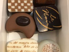 -Laderach 莱德拉(上海环贸iapm店)