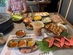 -草家酱蟹炭火烤肉店(珲春南路一店)