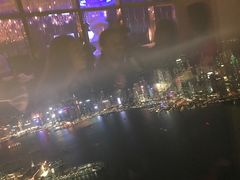 -OZONE 顶楼酒吧(香港丽思卡尔顿酒店)