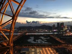 -影汇之星8字形摩天轮