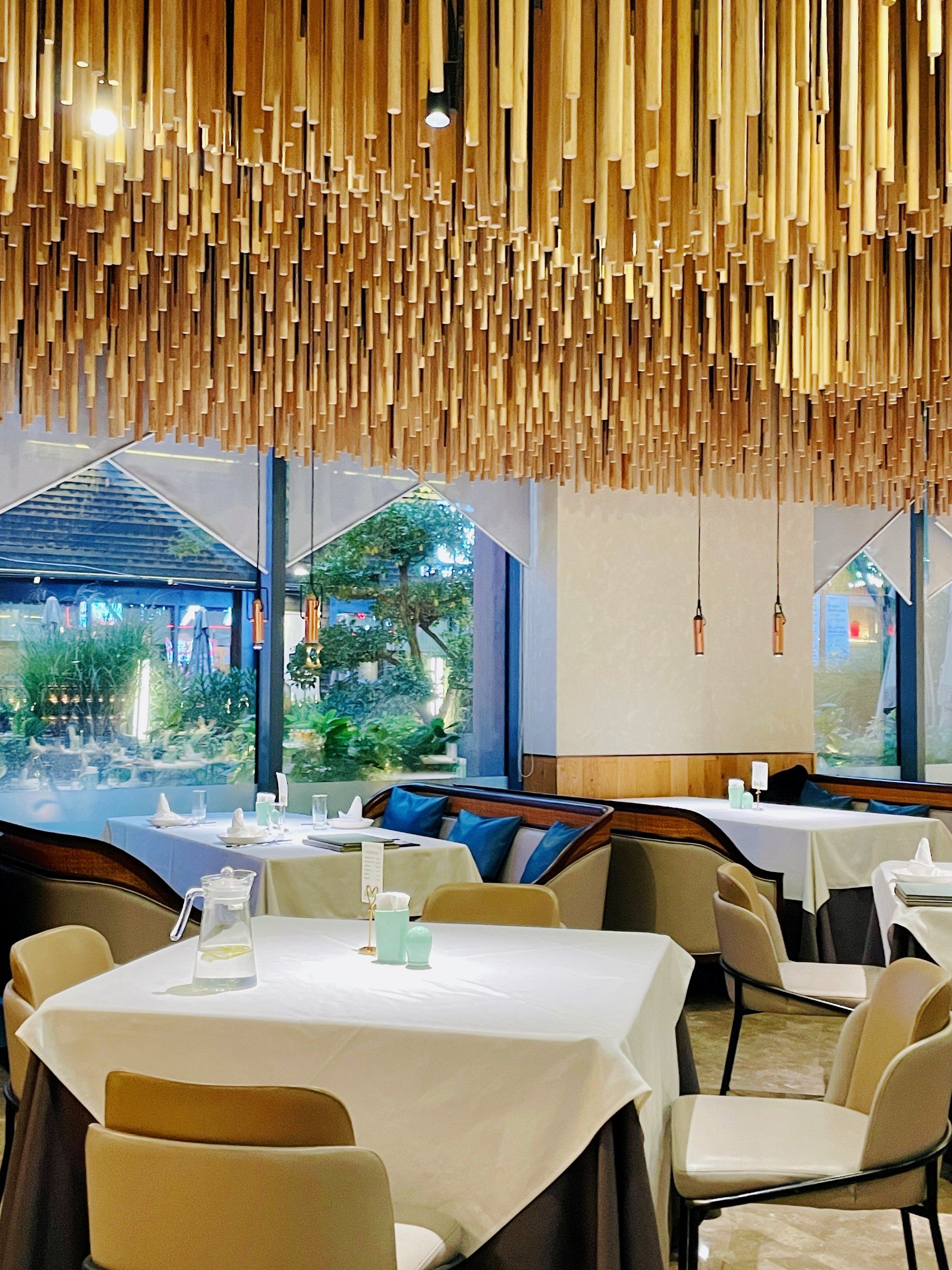 祥云小镇的这家「唐廊烤鸭店(祥云小镇店)」我真是爱惨了❤️从