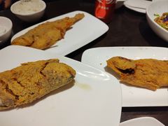 爆煎黄鱼-老牌坊鲁菜名店(聊城美食岛店)