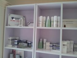 -睿明真达专业皮肤护理中心