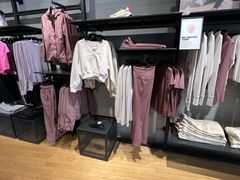 -NIKE品牌体验店(北京蓝色港湾店)