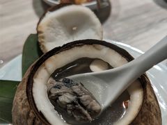 原只椰炖乌鸡汤-汤城小厨(西直门凯德MALL店)