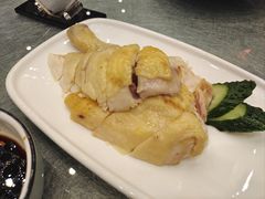 -侬佳蒸菜馆(听潮店)