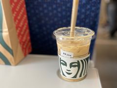 -星巴克(广州南站A18检票口楼上)