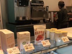 面包甜点陈列柜-喜茶(贵阳国贸逸天城店)