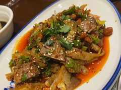 -盛宏鑫·四川鲜鱼馆(一元路店)